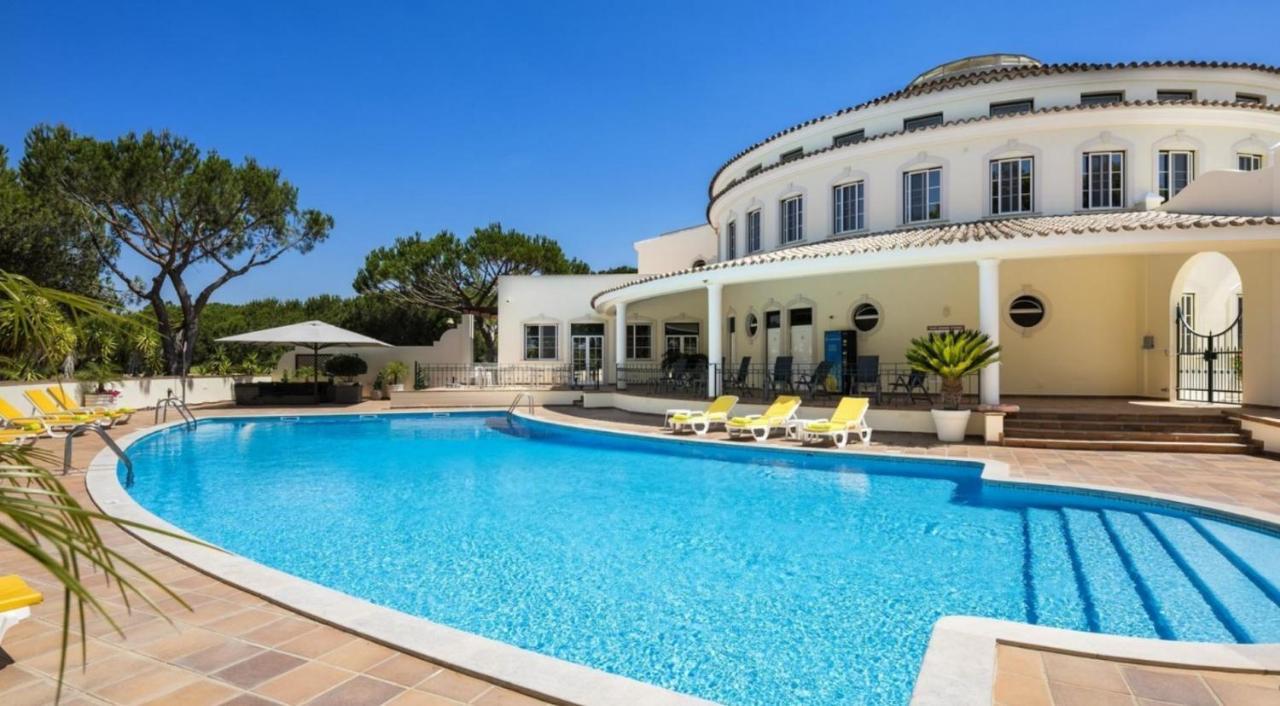 Beautiful 2-Bed Apartment Golf Pool Beach FAO Eksteriør bilde