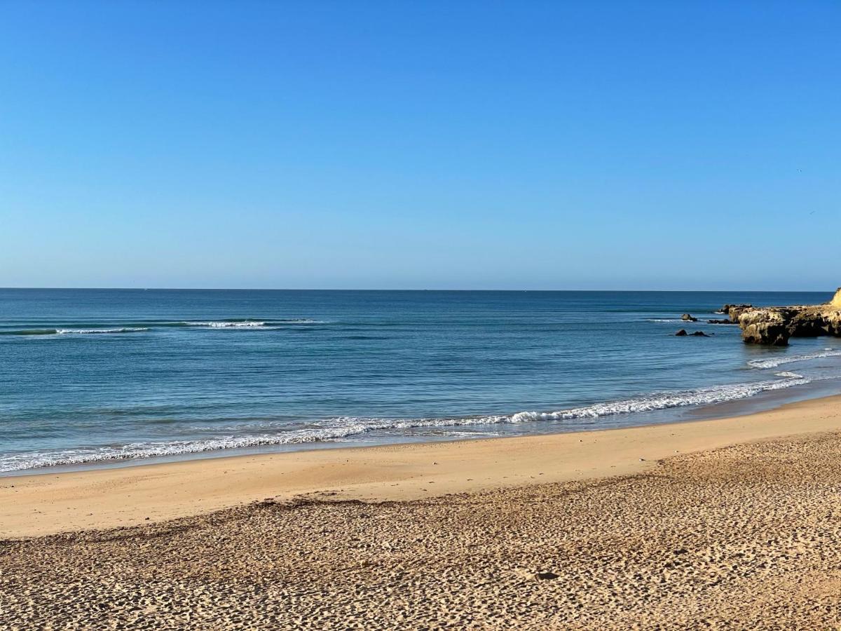 Beautiful 2-Bed Apartment Golf Pool Beach FAO Eksteriør bilde